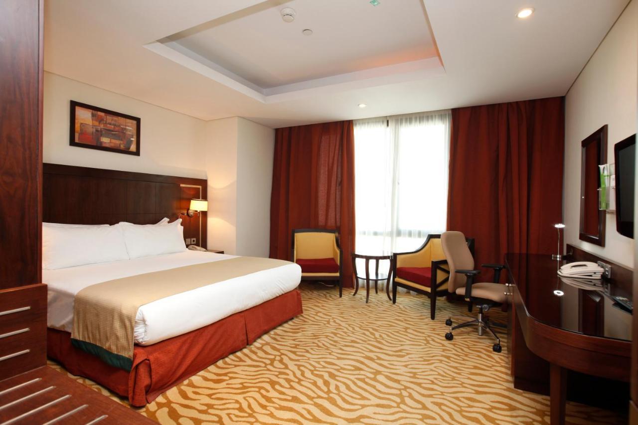 Holiday Inn Olaya By Ihg Rijád Exteriér fotografie