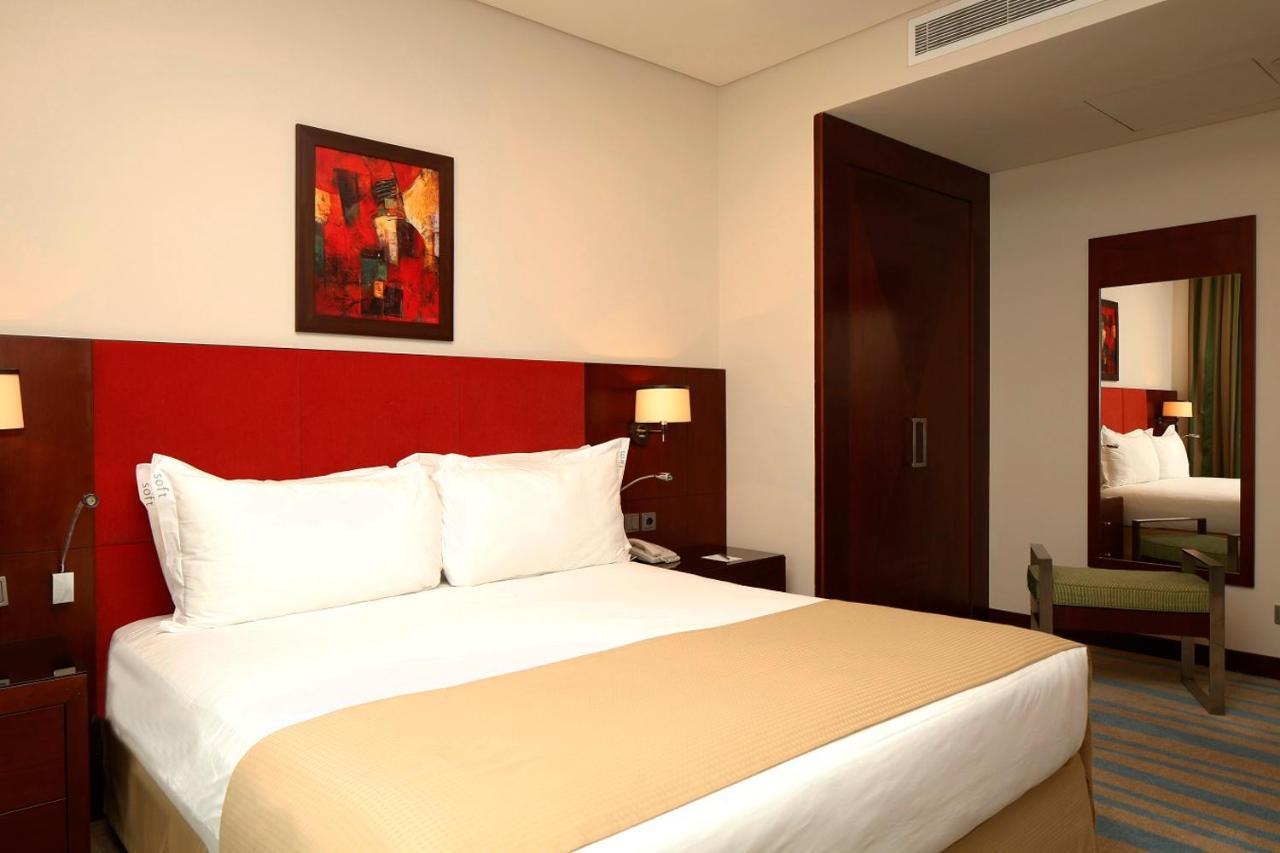 Holiday Inn Olaya By Ihg Rijád Exteriér fotografie