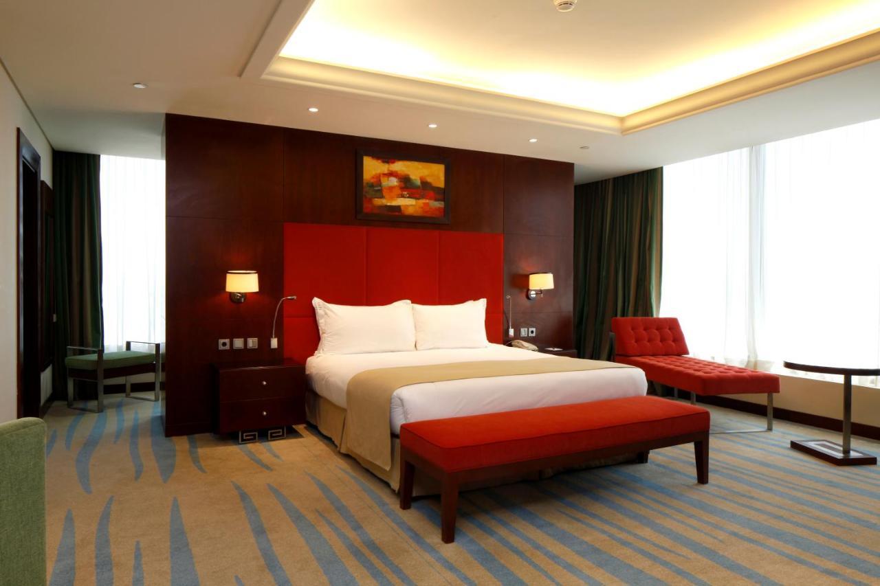Holiday Inn Olaya By Ihg Rijád Exteriér fotografie