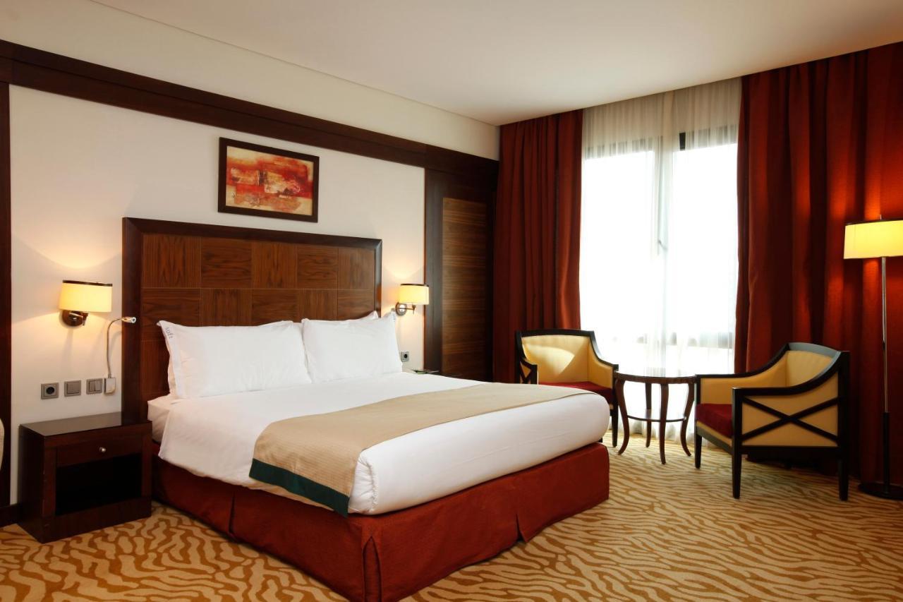 Holiday Inn Olaya By Ihg Rijád Exteriér fotografie